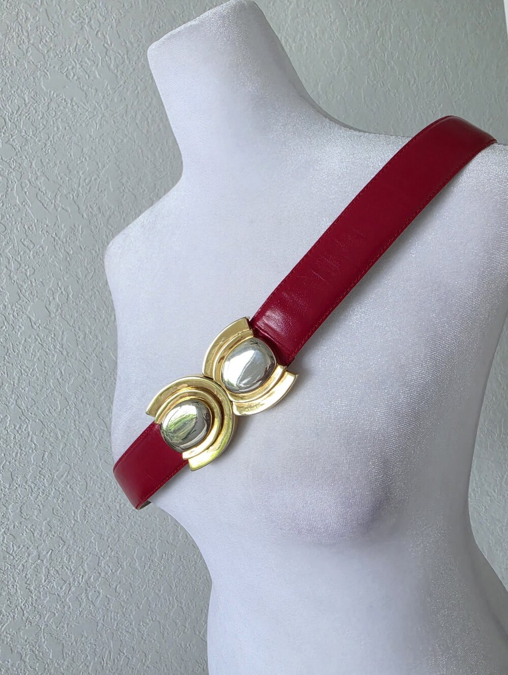 Vintage Liz Claiborne Red Leather Statement Belt | Gold Sculptural Buckle Large